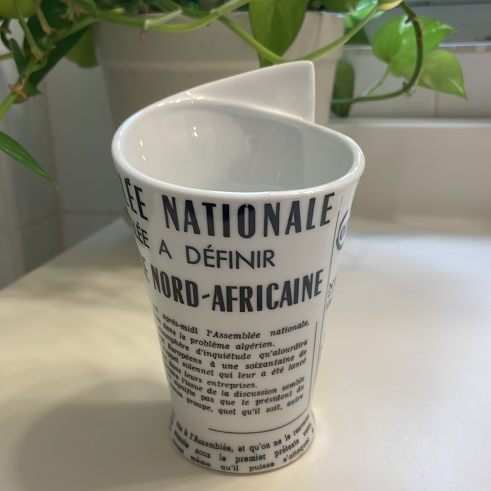 Williams Sonoma Newspaper Cone Ceramic 12oz Snack French Fry